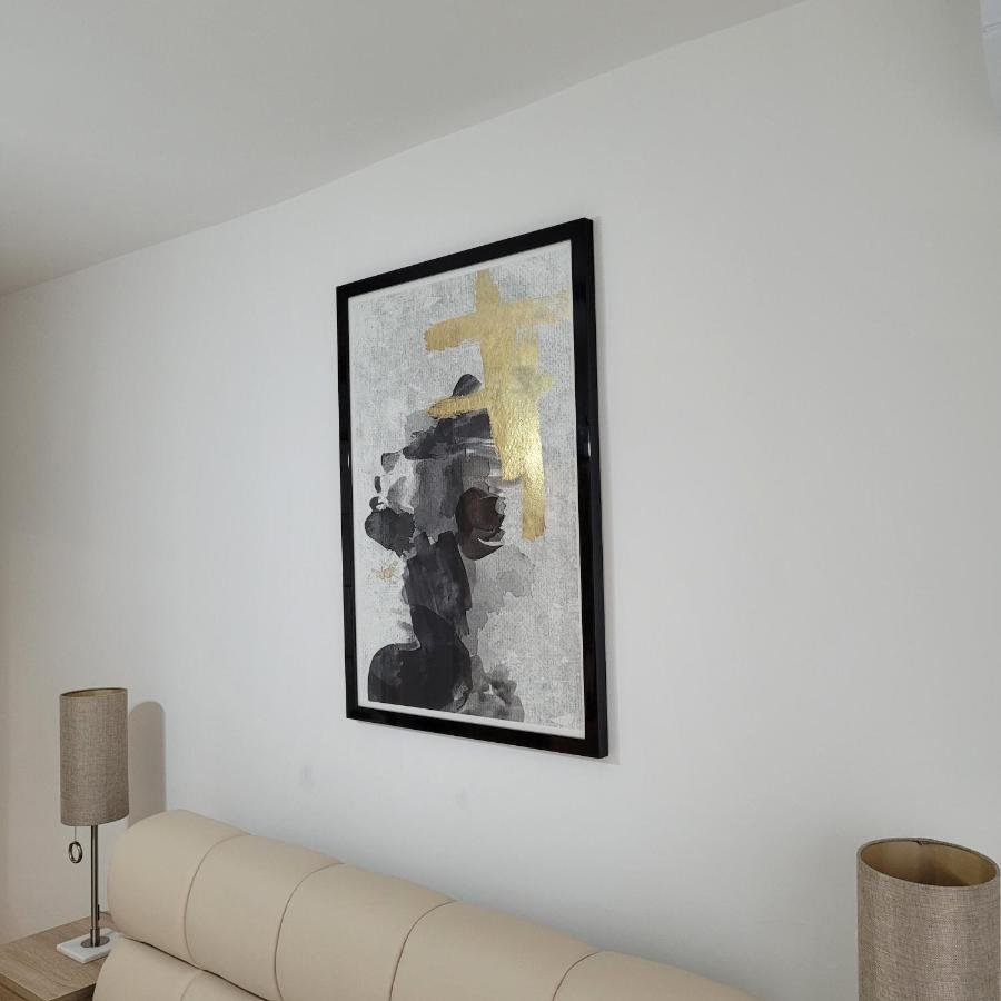 Апартаменты Apartament Lux - Dorobantilor Клуж-Напока Экстерьер фото